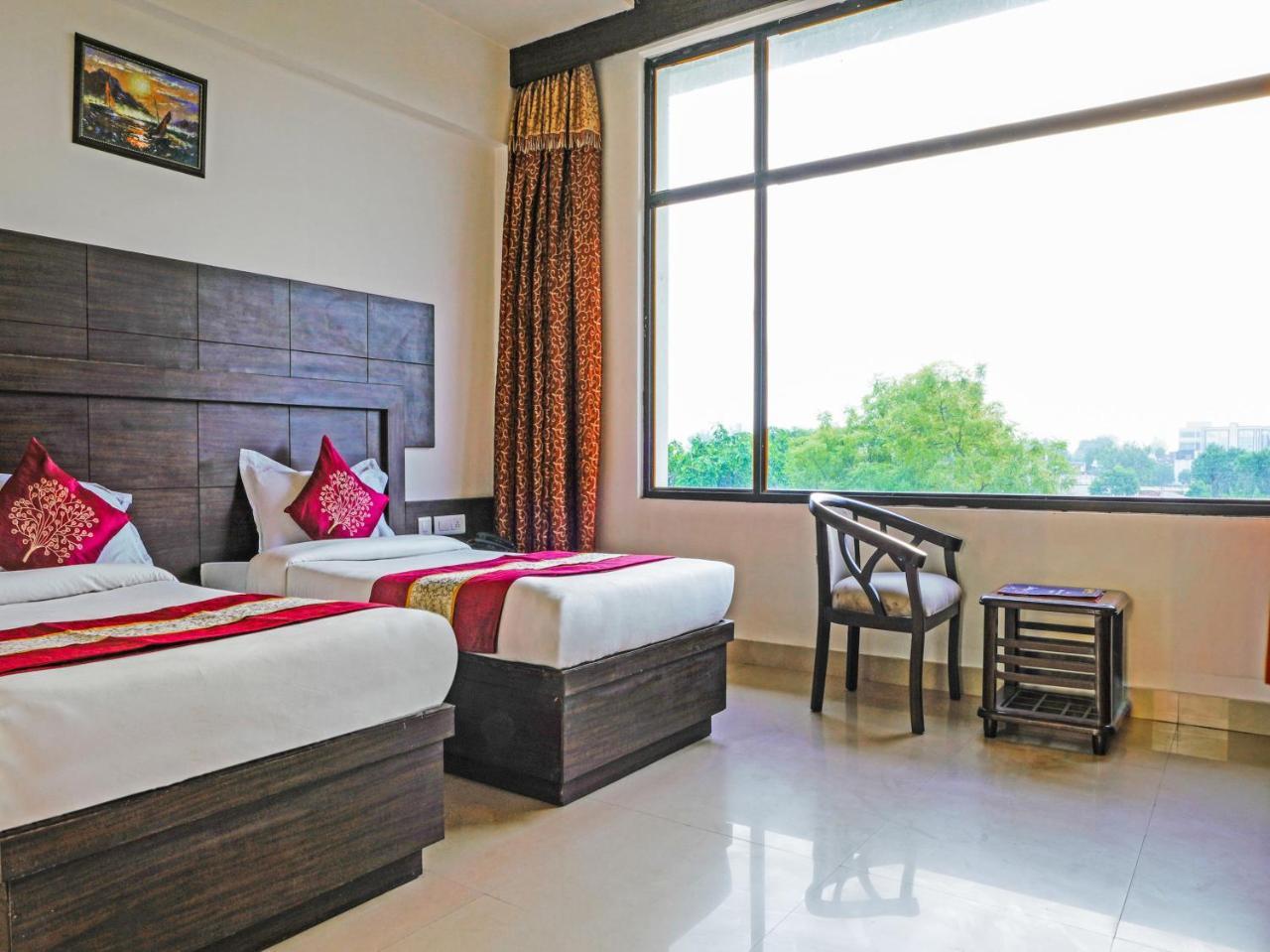 Madhu Resort Agra  Exterior foto